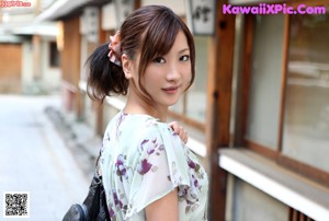 Ayumi Hiraoka - Downblouse Videos X